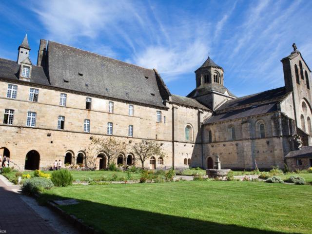 Le Saut De La Bergere Bed & Breakfast Aubazines