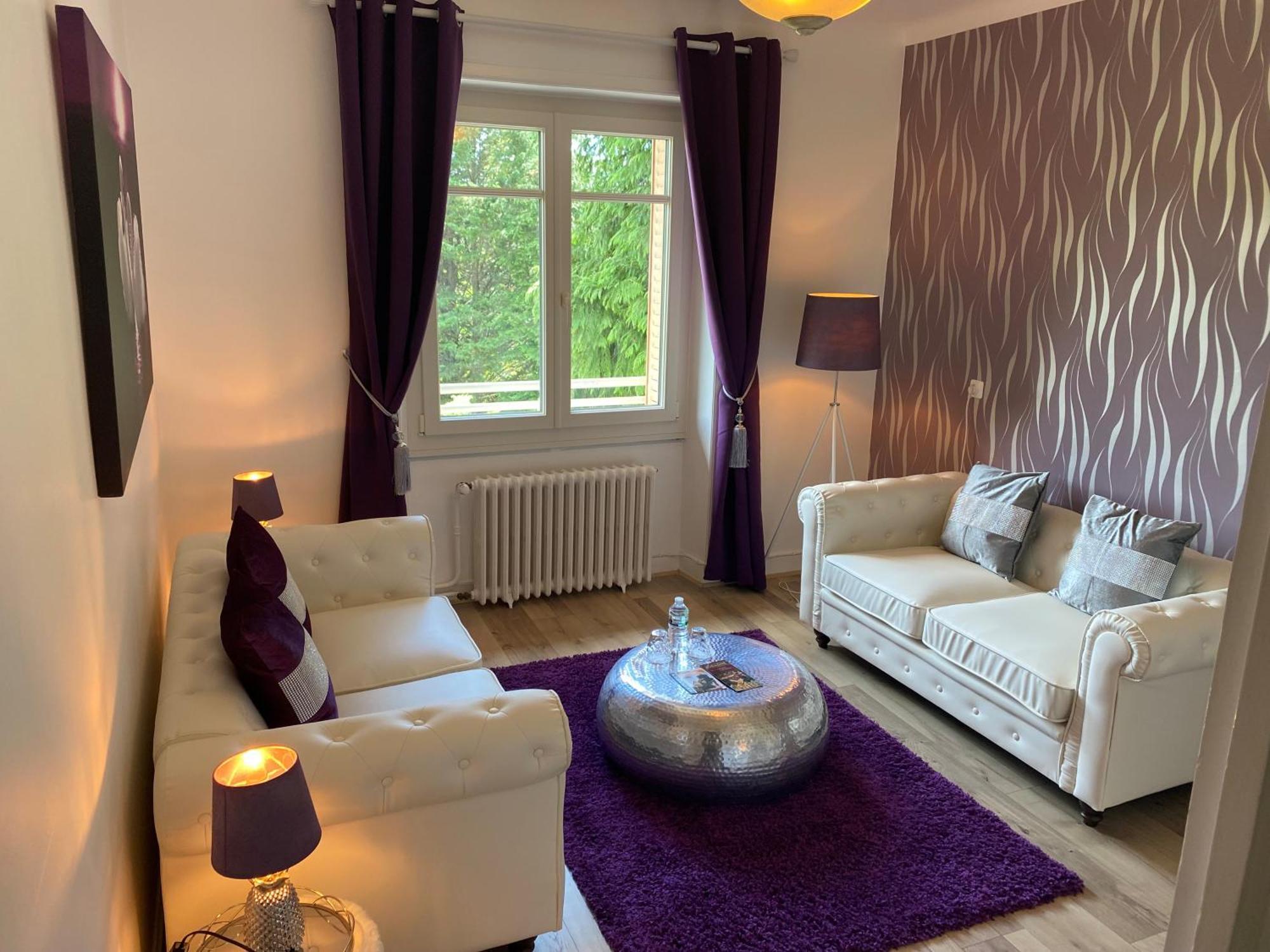 Le Saut De La Bergere Bed & Breakfast